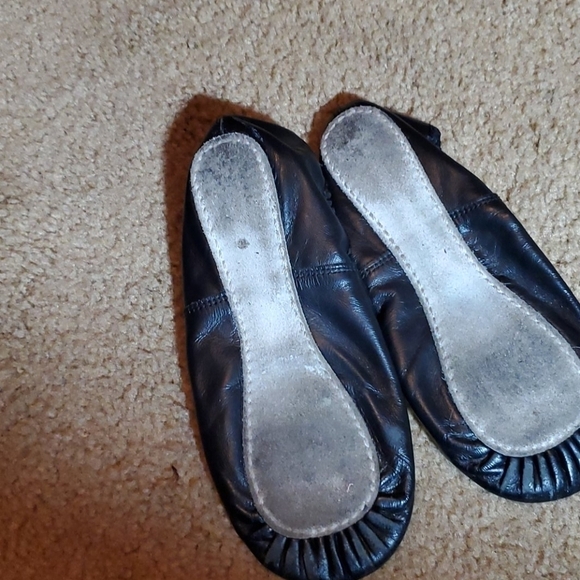 ABT American Ballet Theatre Shoes Sz.4 1/2, 5 For $50 - Picture 3 of 3